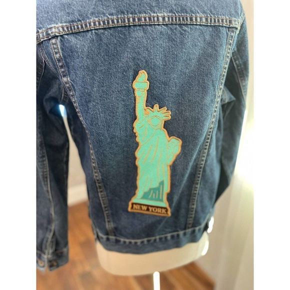 vintage Metropolitan Art Denim Jacket Statue Of Liberty New York Mens XS - Picture 4 of 5
